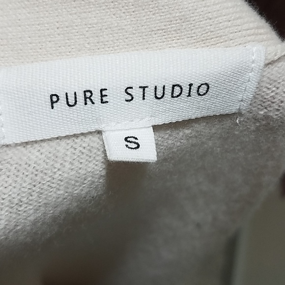 Pure Studio V neck cardigan - Picture 7 of 8